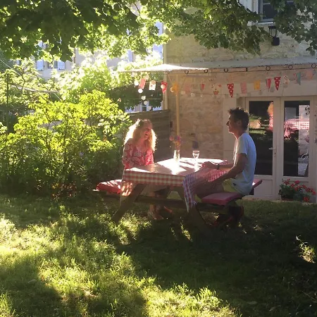 Puechblanc Et D'hote Dans Le Triangle D'or Gaillac-albi-cordes Sur Ciel Летний дом